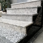 white lapotra granite